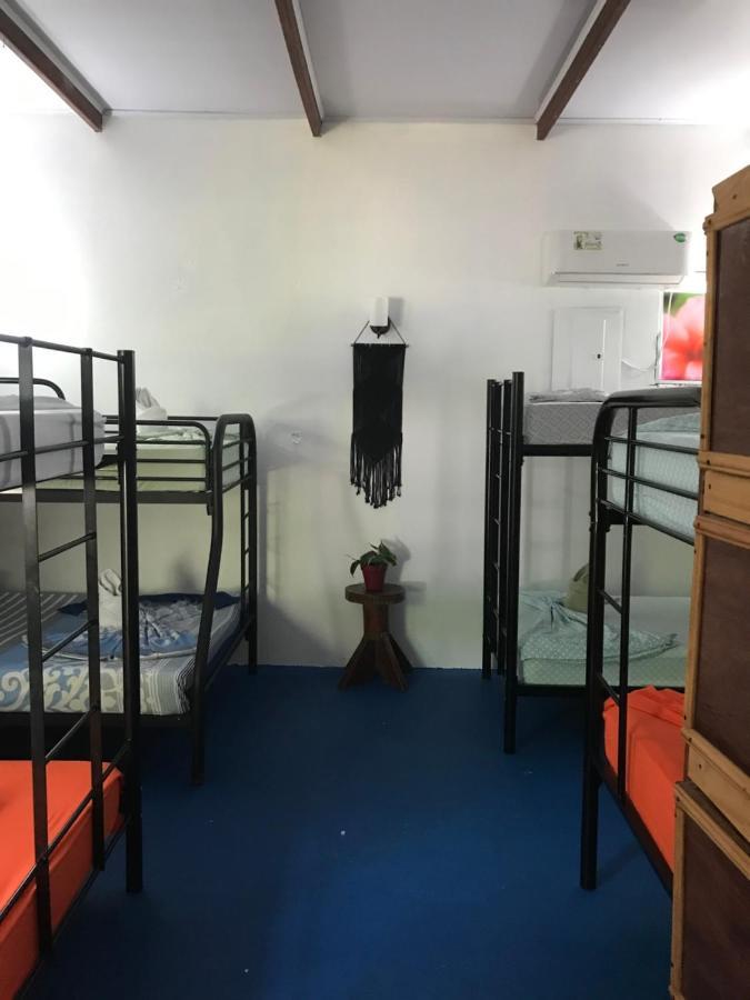 Luminosa Uvita Hostel Esterno foto